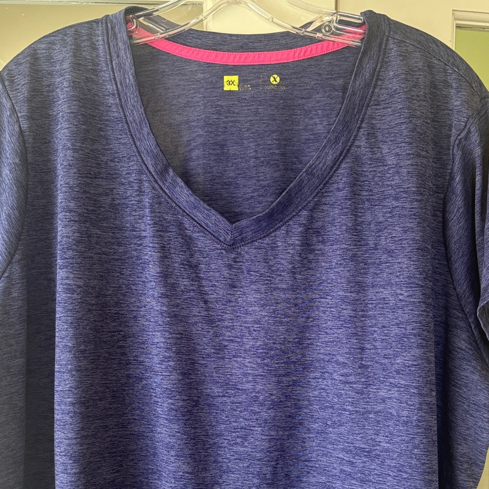 3X Heathered Purple Navy V-Neck Active Tshirt